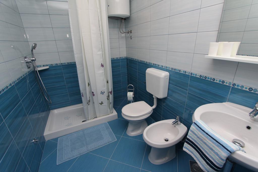 Apartment Mitton 2 Rovinj Oda fotoğraf